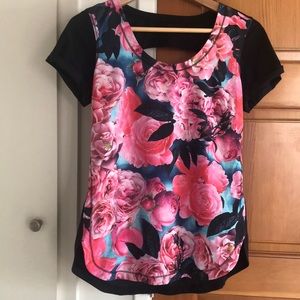 Lululemon secret garden workout top